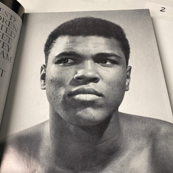 Sports Illustrated Muhammad Ali: the Tribute by Sports Illustrated Ed 10-30400 - Picture 4 of 7